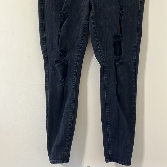 Torrid Black Sky High Skinny Distressed Denim Jeans Size 14 - Picture 3 of 11